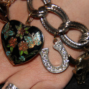 BETSEY JOHNSON Vintage BRACELET BOHO INDIE SKULL B19 butterfly charm heart new